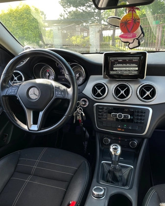 Mercedes-Benz GLA cena 69000 przebieg: 98556, rok produkcji 2014 z Kisielice małe 46